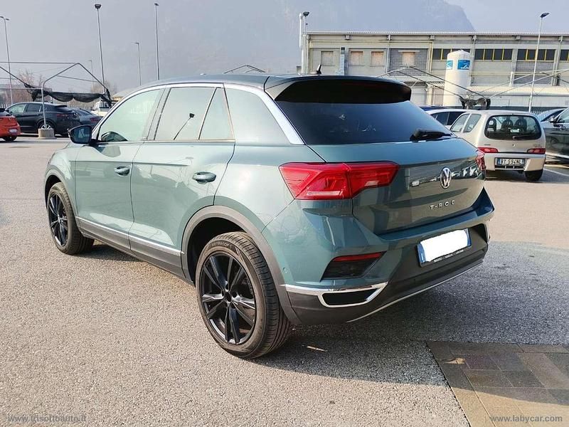 Usata VW T-Roc 116 CV (85 kW) 2019 Verde SUV