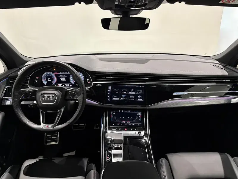 Usata Audi Q7 S-Line 286 CV (210 kW) 2024 Grigio SUV