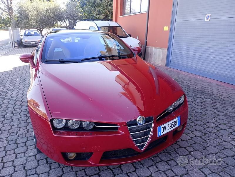 Usata 2008 Alfa Romeo Brera Coupé | 3500 € (Super prezzo) - Immagine 1/4