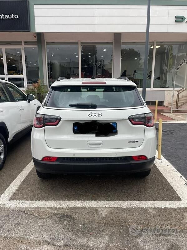Usata Jeep Compass 131 CV (96 kW) 2021 Bianco SUV