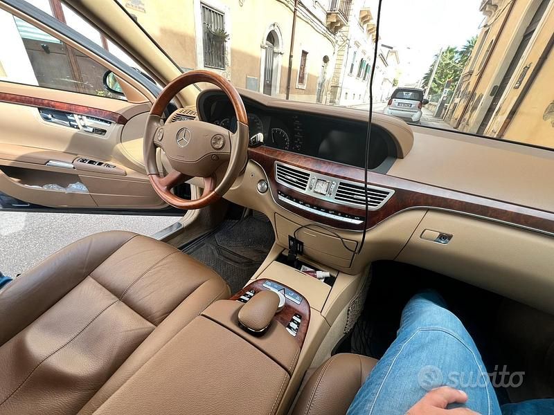 Usata Mercedes S320 235 CV (172 kW) 2009 Blu Berlina