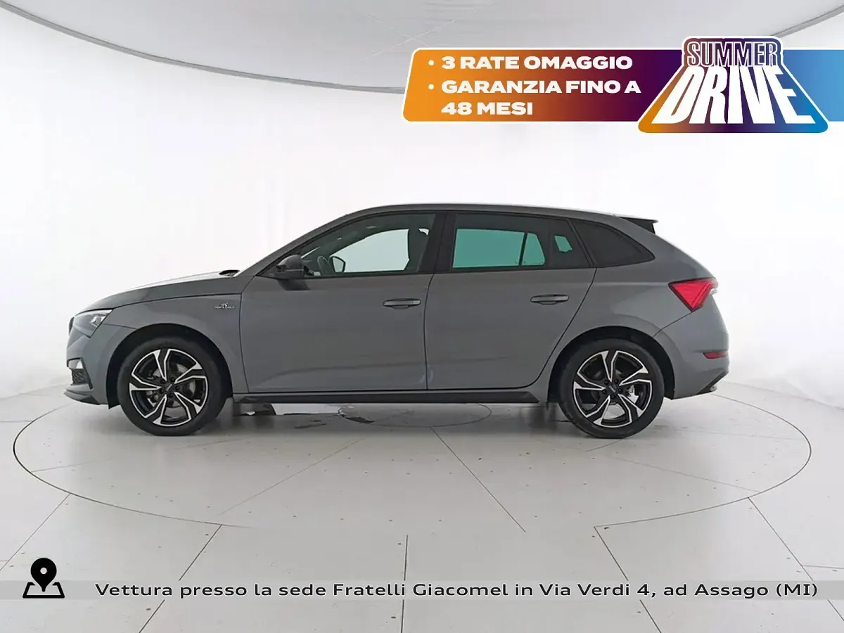 Usata Skoda Scala Monte Carlo 110 CV (80 kW) 2023 5x grigio graphite metallizzato Utilitaria