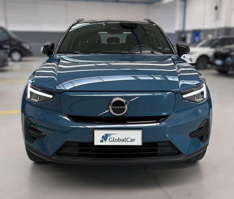 Usata Volvo XC40 Plus 160 kW (218 CV) 2023 Fjord blue SUV