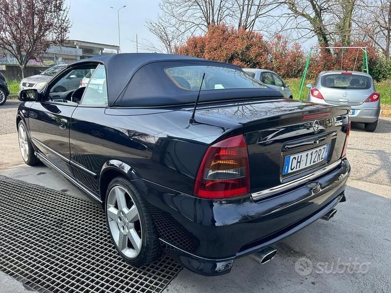 Usata Opel Astra Cabriolet 125 CV (91 kW) 2003 Cabrio