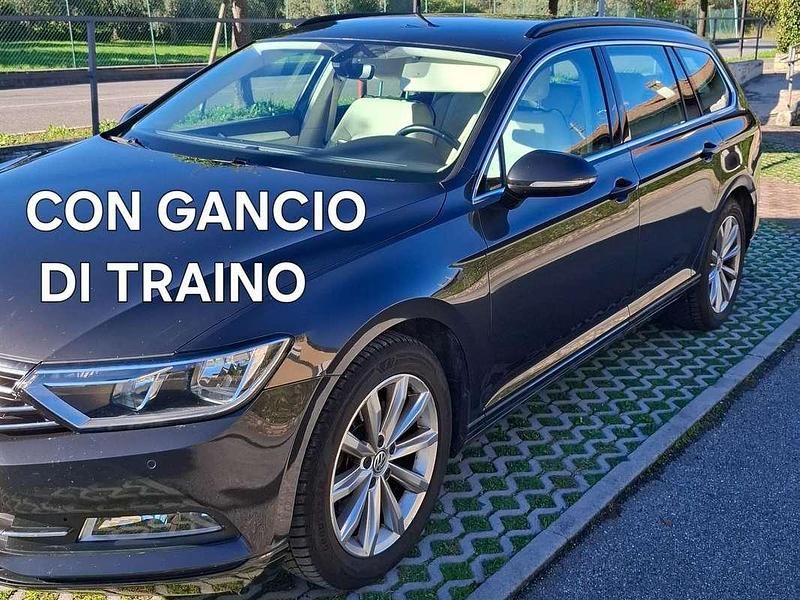 Usata VW Passat Business 150 CV (110 kW) 2018 Grigio Station wagon