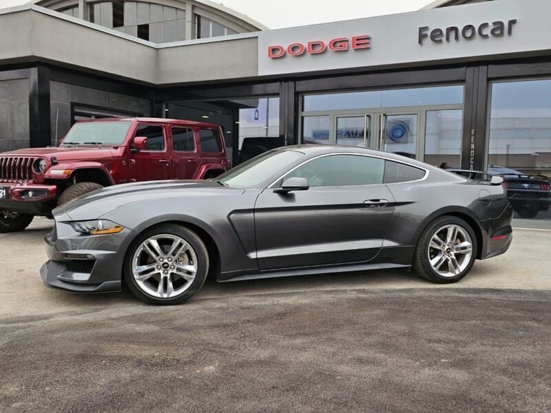 Usata Ford Mustang Premium 317 CV (233 kW) 2020 Grigio Coupé