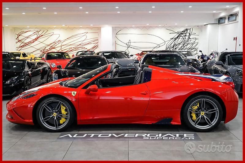 Usata Ferrari 458 600 CV (441 kW) 2015 Rosso Cabrio