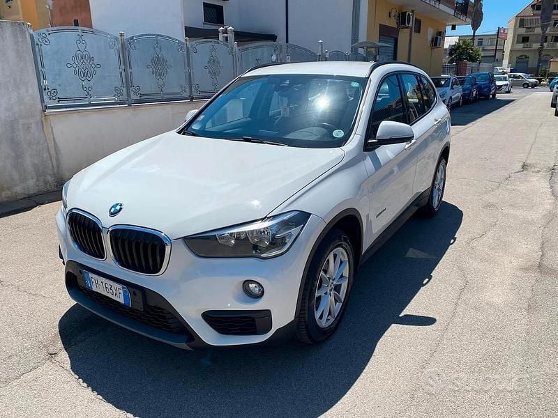 Usata BMW X1 150 CV (110 kW) 2017 Bianco SUV