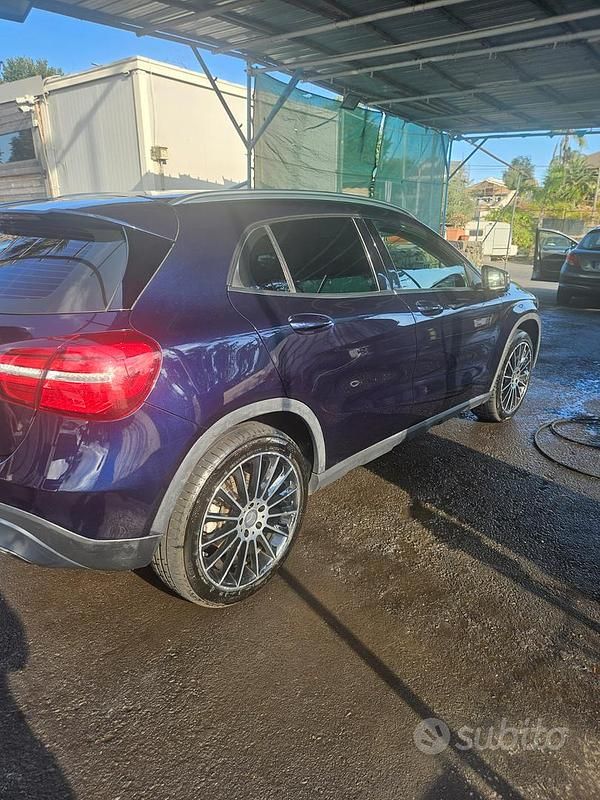 Usata Mercedes GLA200 2018 Blu SUV
