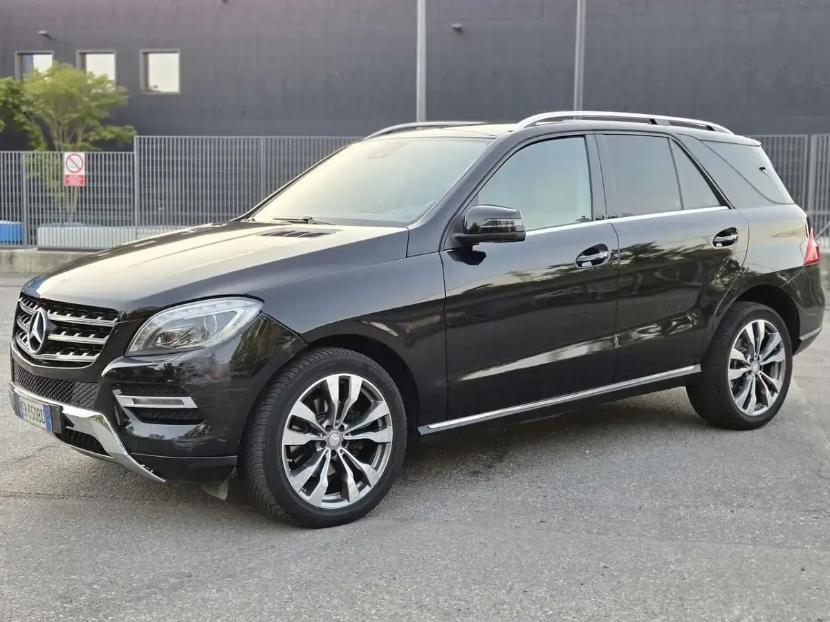 Usata Mercedes ML250 204 CV (150 kW) 2013 Nero SUV