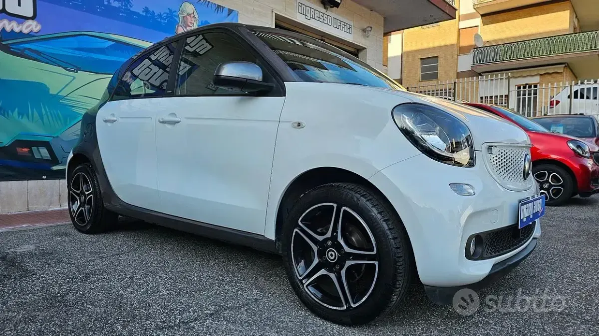 Usata Smart ForFour Passion 71 CV (52 kW) 2018 Bianco Utilitaria