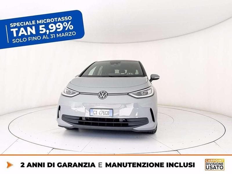 Usata VW ID.3 Pro 69 kW (95 CV) 2025 Moonstone grey nero Utilitaria