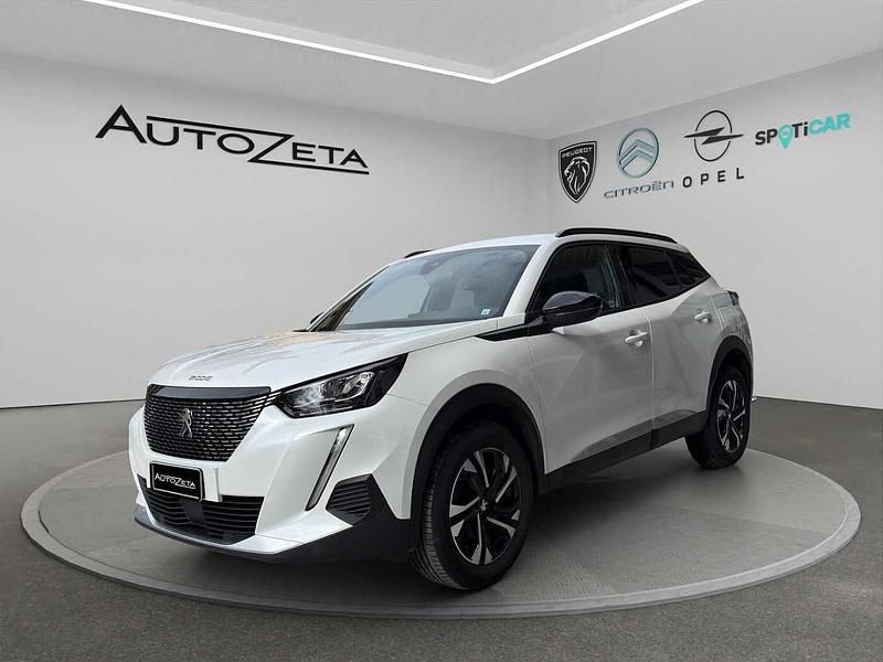 Usata Peugeot 2008 Allure 131 CV (96 kW) 2023 Bianco SUV