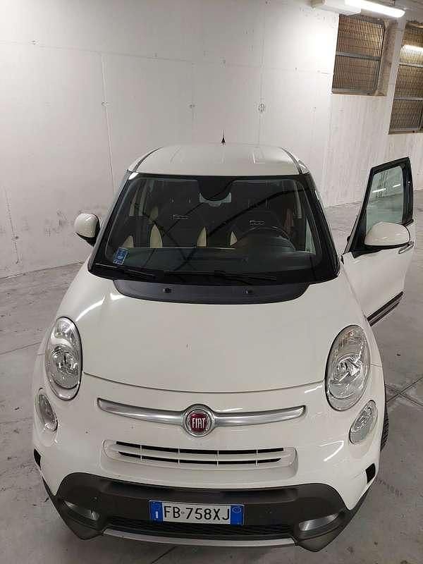 Usata Fiat 500L Trekking 95 CV (69 kW) 2015 Bianco Monovolume