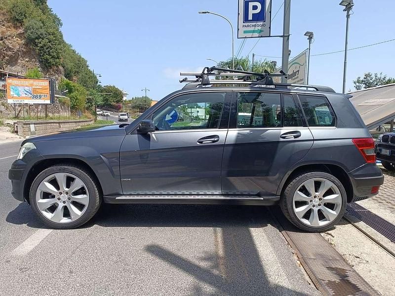Usata Mercedes GLK320 231 CV (169 kW) 2009 Grigio SUV