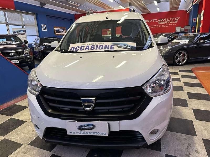 Bianco Usata 2017 Dacia Dokker Lauréate Furgone | 6990 € (Buon prezzo) - Immagine 1/4