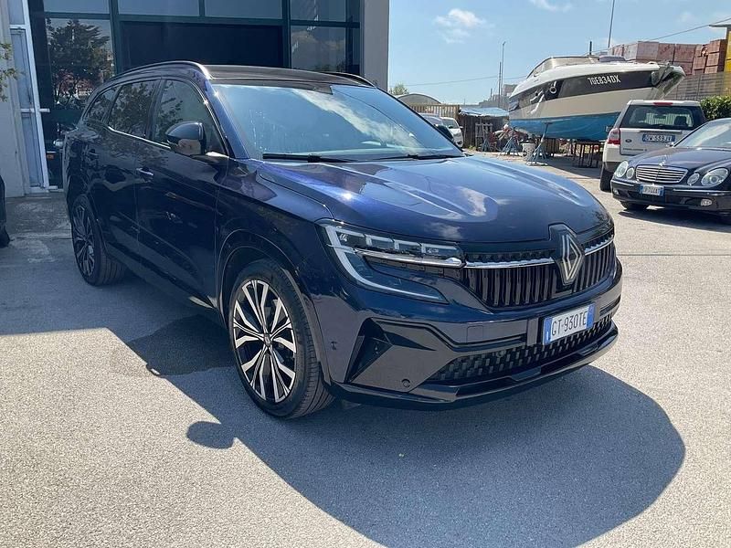 Usata Renault Espace Iconic 131 CV (96 kW) 2024 Blu/azzurro SUV