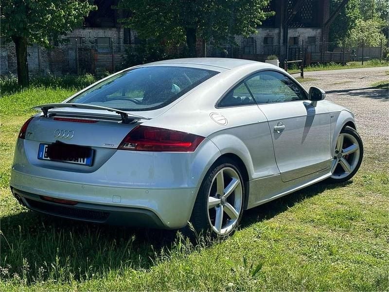 Second-hand Audi TT S-line plus 170 CP (125 kW) 2011 Gri Coupe