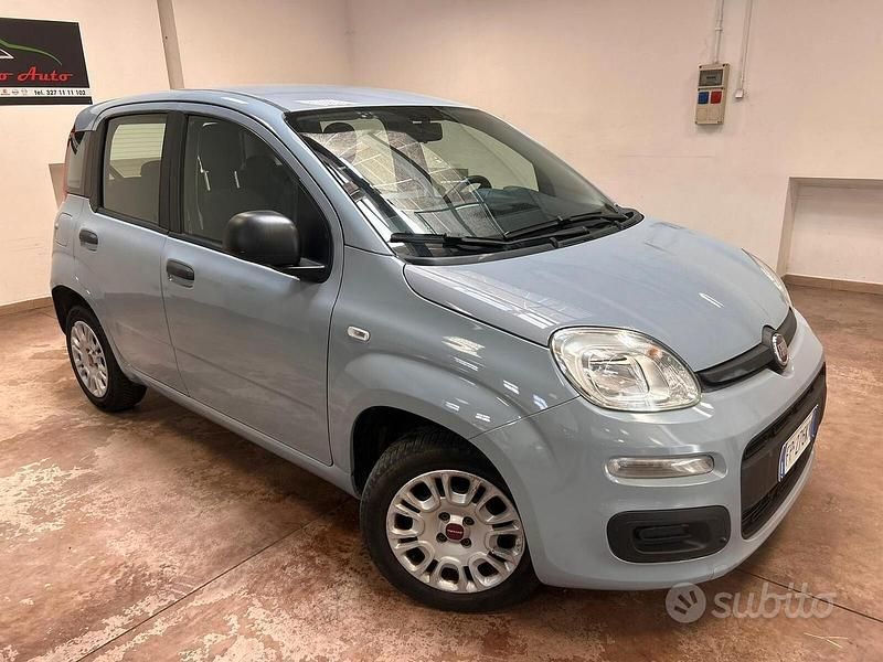 Usata Fiat Panda Pop 69 CV (50 kW) 2018 Grigio Utilitaria