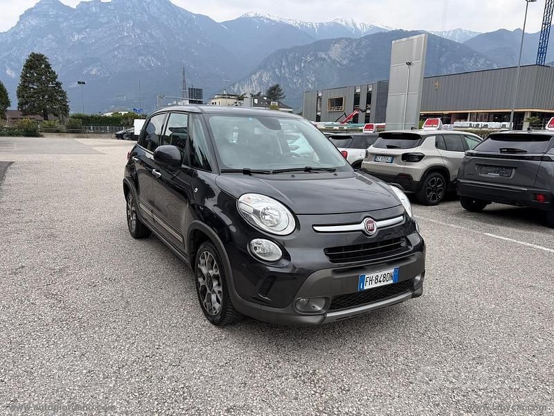 Usata Fiat 500L Trekking 95 CV (69 kW) 2017 Grigio Monovolume