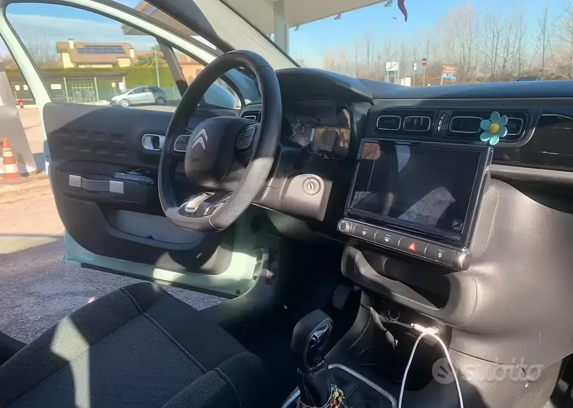 Usata Citroën C3 Shine 83 CV (61 kW) 2020 Utilitaria