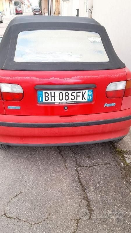 Usata Fiat Punto Cabriolet 2000 Cabrio