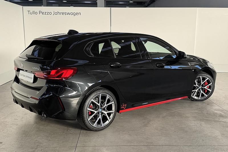 Usata BMW 128 ti M Sport 265 CV (194 kW) 2024 Nero metallizzato Utilitaria