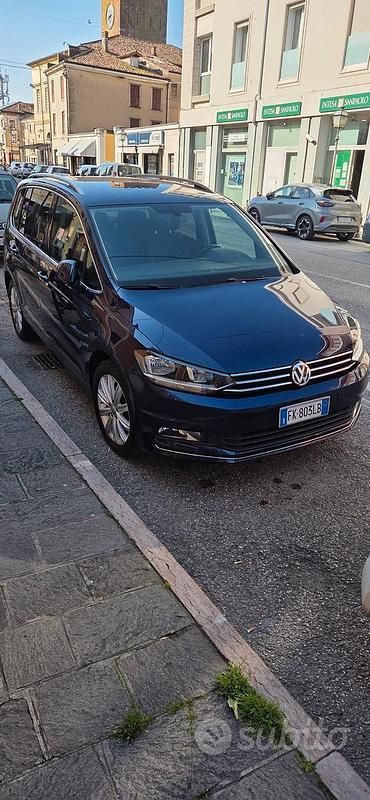 Usata VW Touran 102 CV (75 kW) 2017 Blu Monovolume