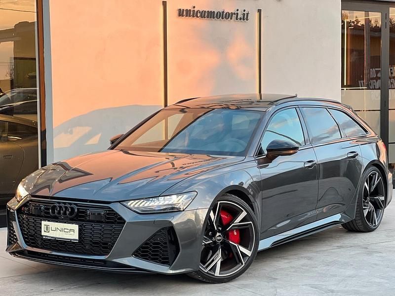Usata Audi RS6 Performance 599 CV (440 kW) 2023 Grigio Station wagon