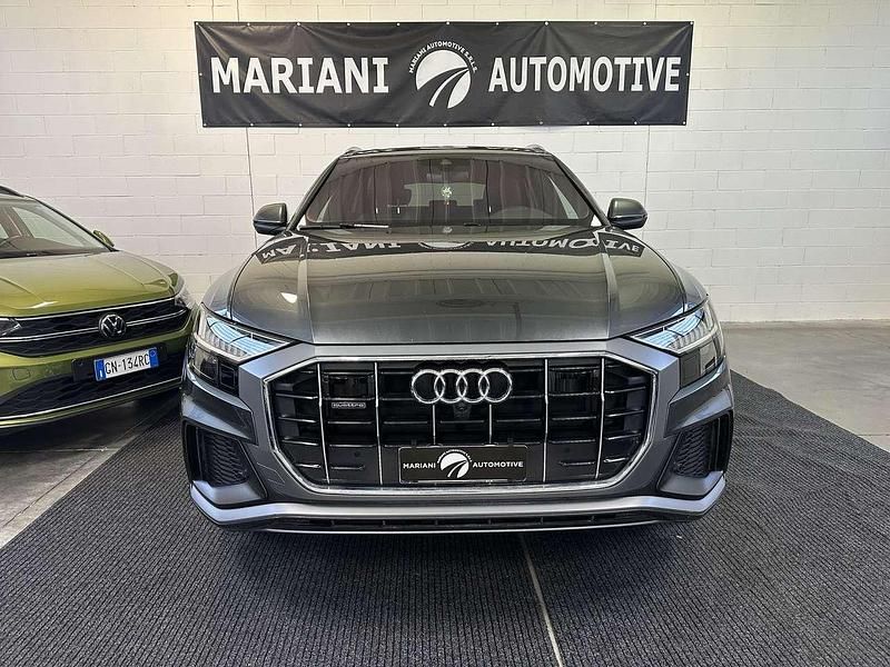 Nero Usata 2021 Audi Q8 Sport SUV | 47.900 € (Super prezzo) - Immagine 1/4