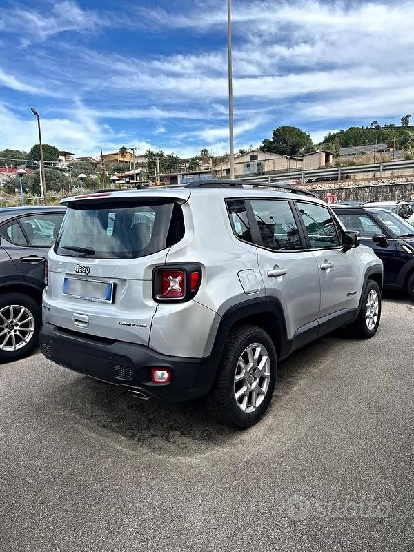 Usata Jeep Renegade Limited 190 CV (139 kW) 2021 Grigio SUV