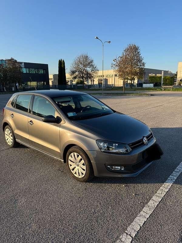 Usata VW Polo Comfortline 75 CV (55 kW) 2013 Berlina