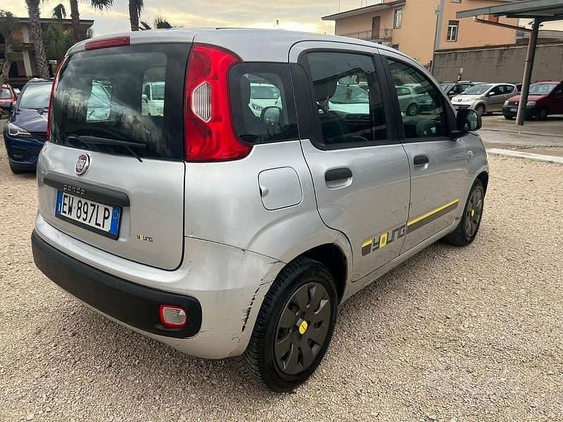 Usata Fiat Panda Young 69 CV (50 kW) 2014 Grigio Utilitaria