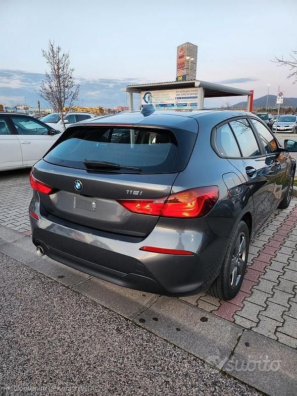 Usata BMW 118 Advantage 2020 Grigio Utilitaria