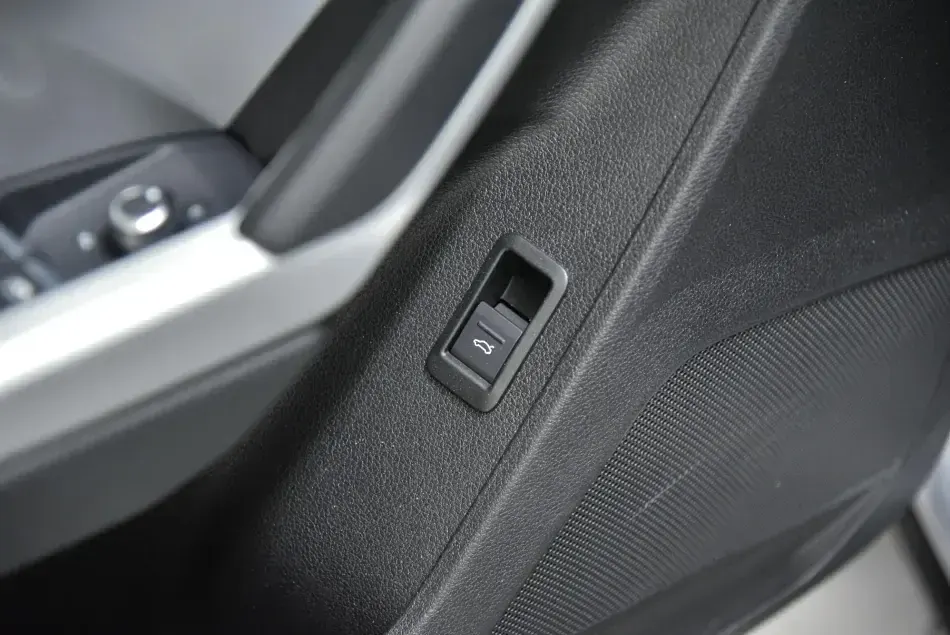 Usata Audi Q3 Comfort 150 CV (110 kW) 2021 Argento SUV