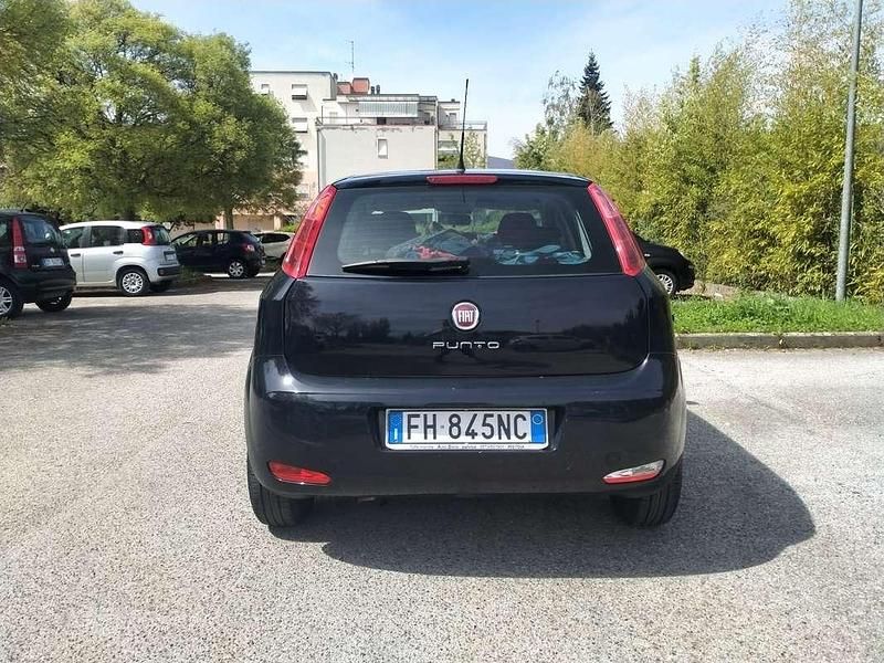 Usata Fiat Grande Punto Dynamic 90 CV (66 kW) 2017 Utilitaria