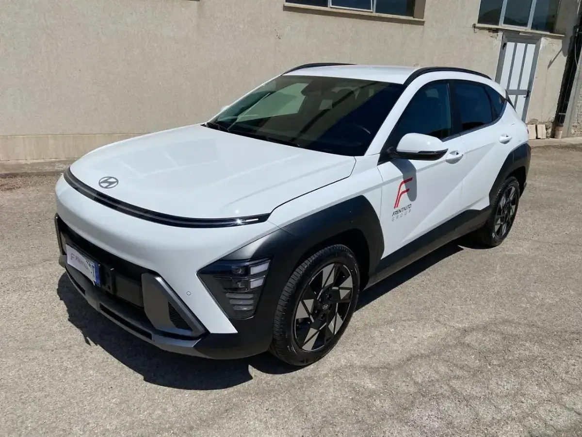 Usata Hyundai Kona 141 CV (103 kW) 2025 Bianco SUV