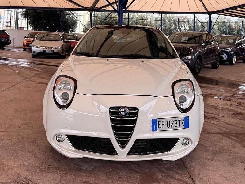 Usata Alfa Romeo MiTo Distinctive 95 CV (69 kW) 2011 Bianco Utilitaria