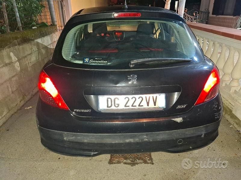 Usata Peugeot 207 88 CV (64 kW) 2007 Nero Berlina