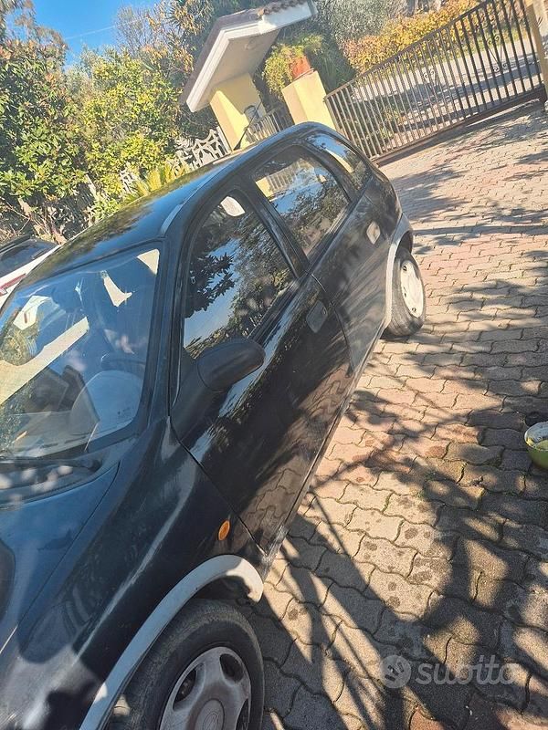 Usata Opel Corsa Swing 1995 Berlina