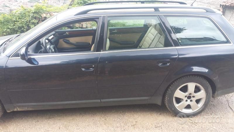 Usata Audi A6 2000 Blu Station wagon