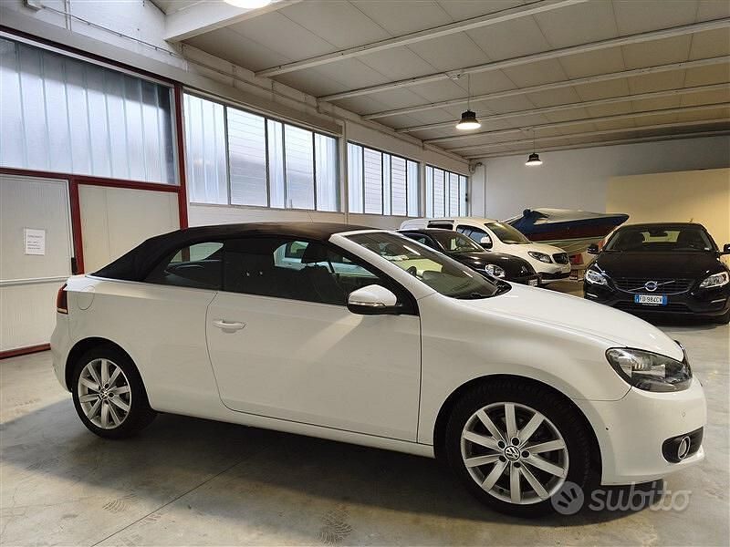 Usata VW Golf VI Highline 105 CV (77 kW) 2011 Bianco Utilitaria