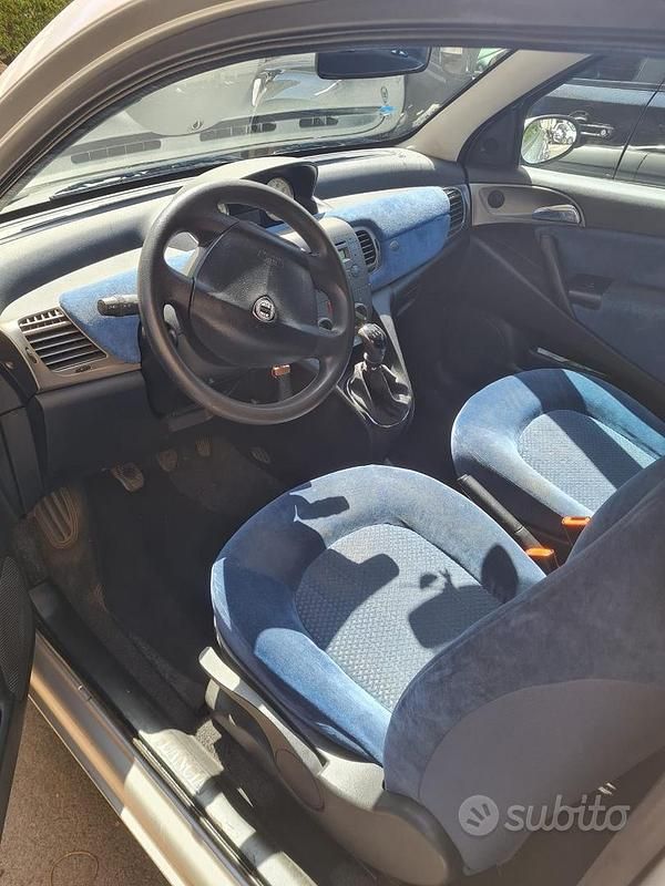 Usata Lancia Ypsilon 60 CV (44 kW) 2005 Marrone Utilitaria