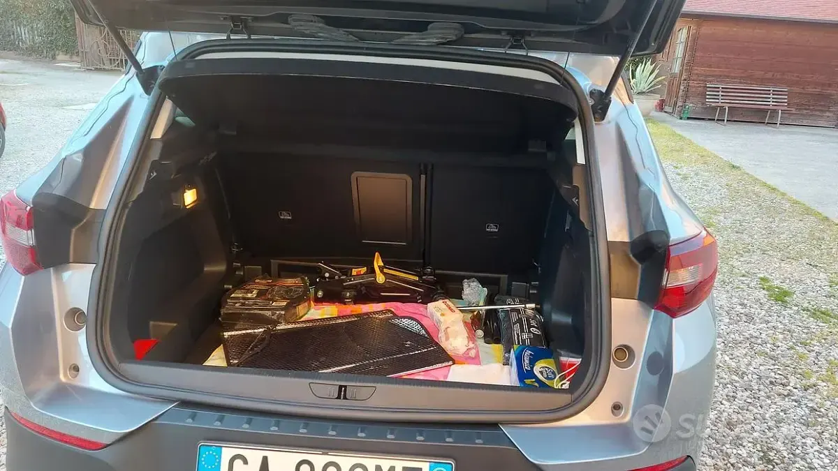 Usata Opel Grandland X 131 CV (96 kW) 2020 Grigio SUV
