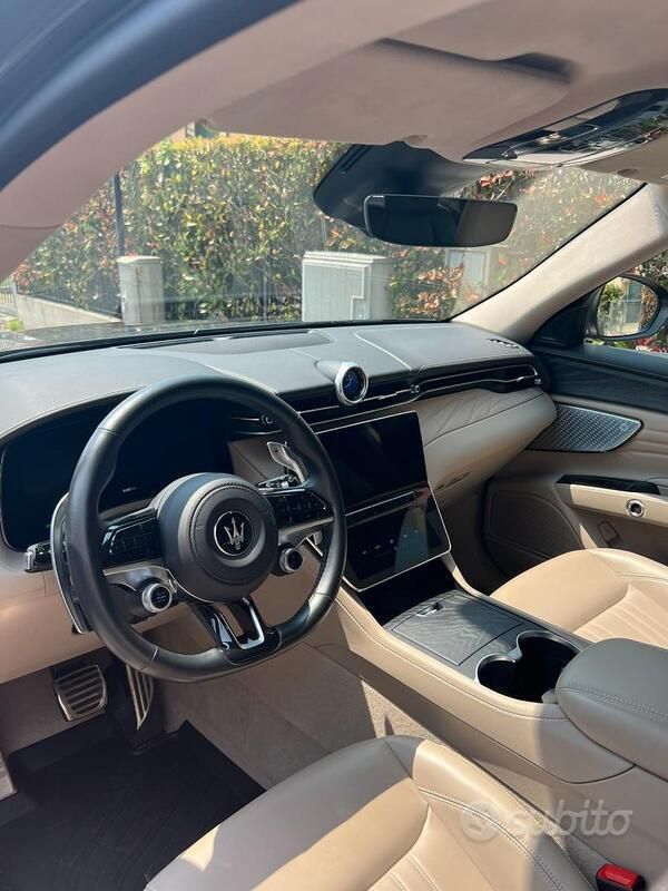Usata Maserati Grecale GT 300 CV (220 kW) 2023 Grigio SUV