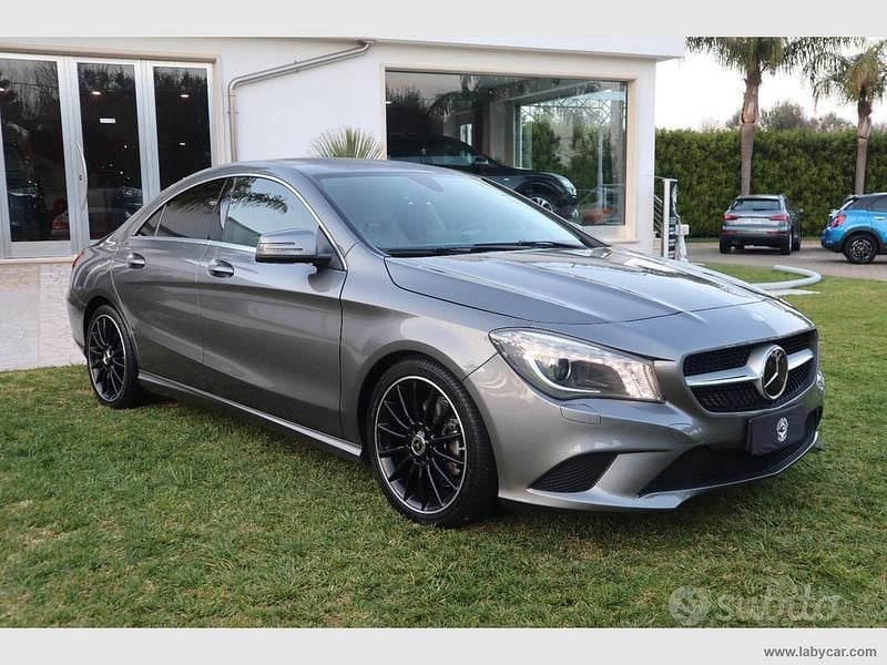 Usata Mercedes CLA220 Premium 177 CV (130 kW) 2016 Grigio Berlina