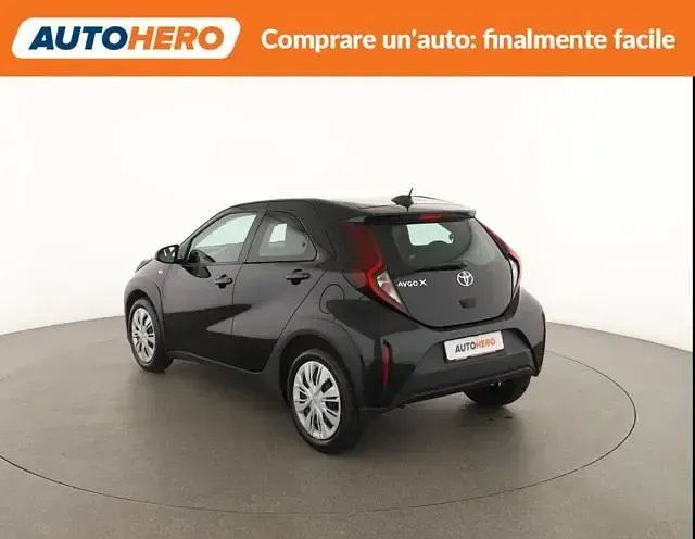 Usata Toyota Aygo X Active 72 CV (52 kW) 2022 Nero SUV
