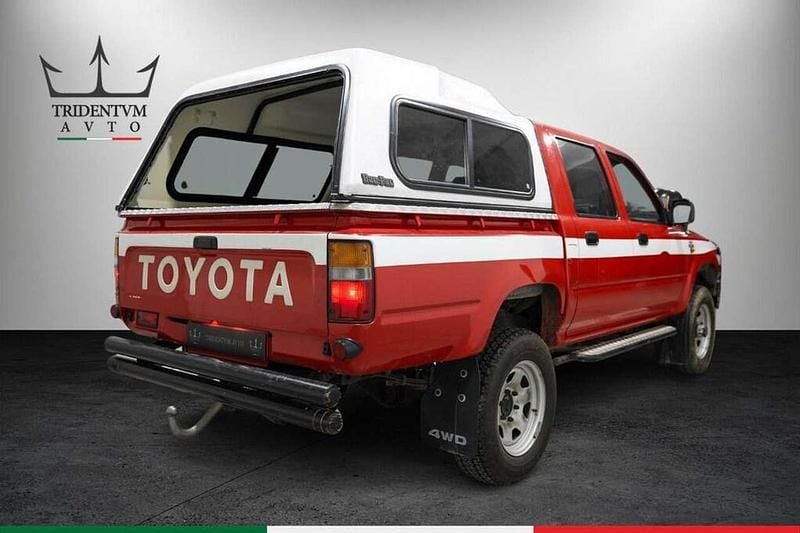 Usata Toyota HiLux 83 CV (61 kW) 1992 Rosso Pick-up