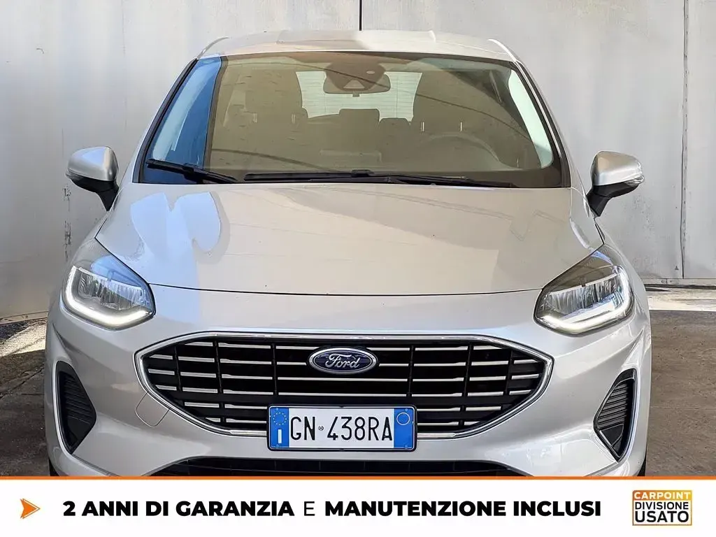 Begagnad Ford Fiesta Titanium 125 HK (91 kW) 2023 Silver Sedan