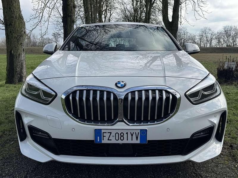 Usata BMW 116 M Sport 116 CV (85 kW) 2020 Bianco Utilitaria